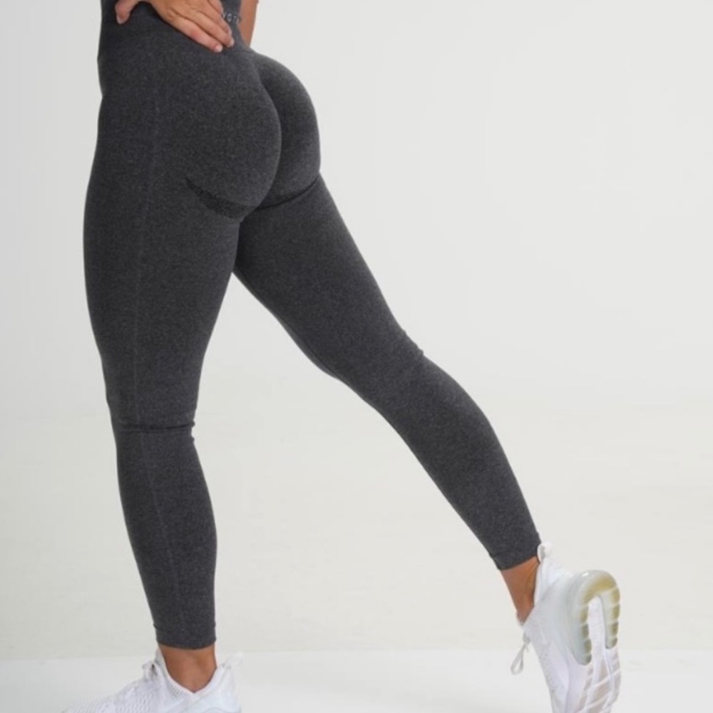 NVGTN Black Speckled Seamless Leggings